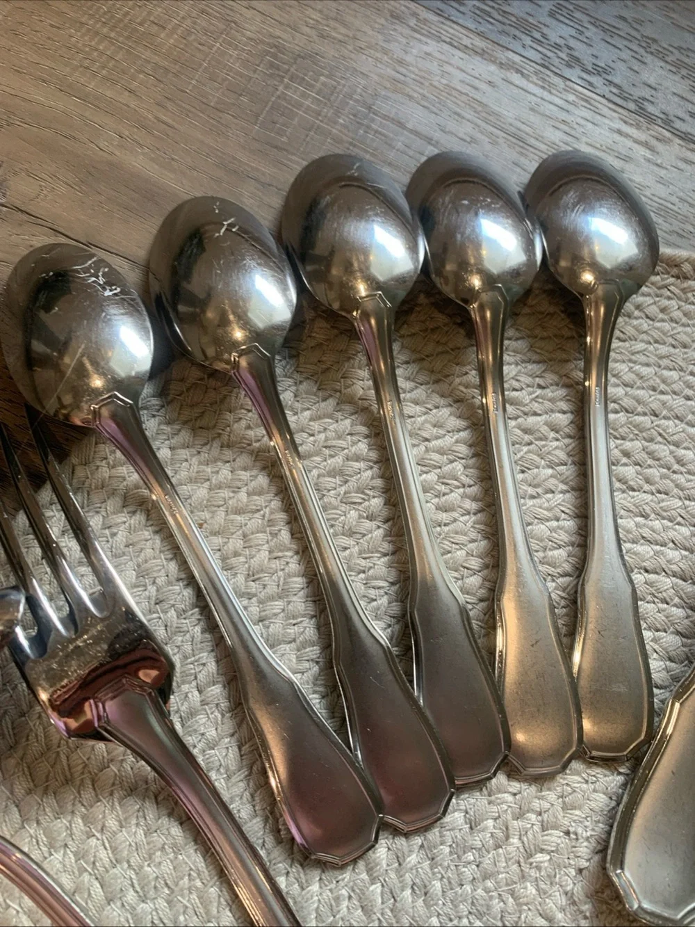 Guy Degrenne Set of 21 Pieces France Flatware